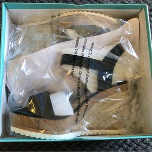 Women’s Soda Brand Platform Espadrille Wedge Sandals